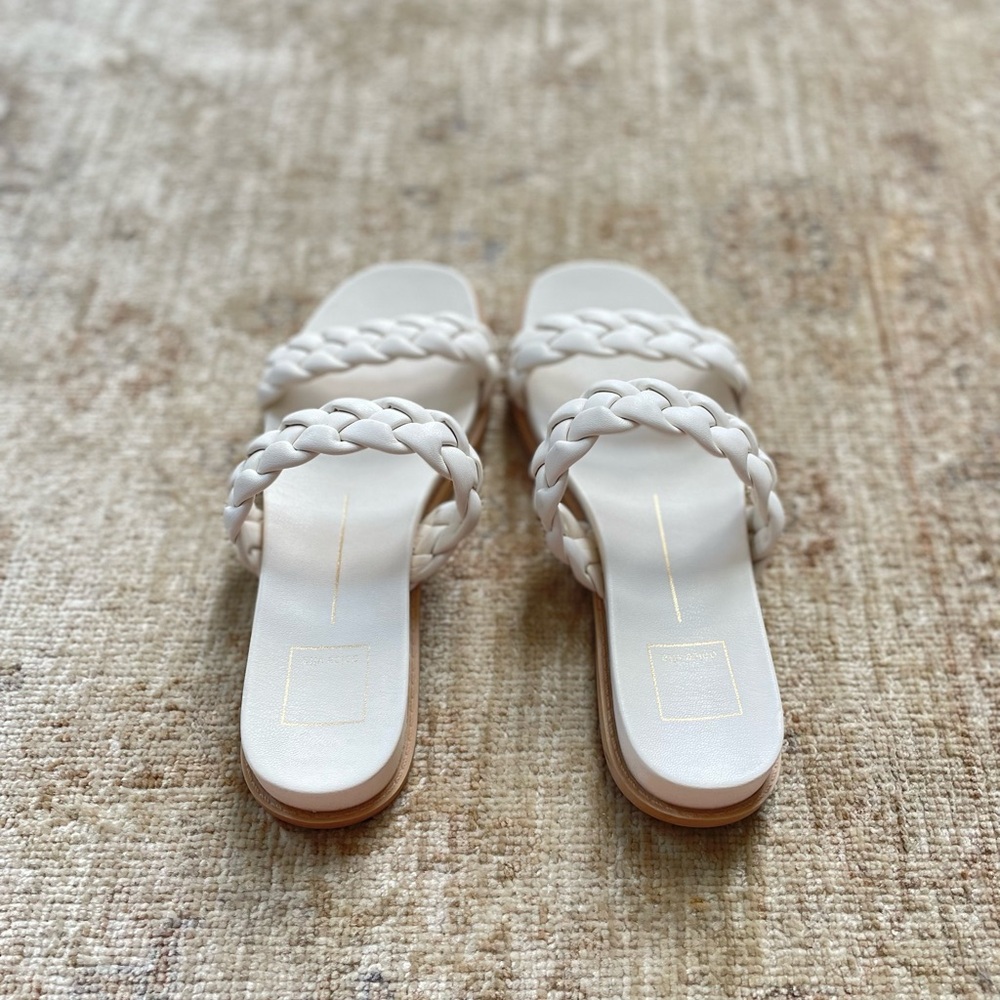 dolce Vida braided flat sandals with foot bed size 8.5. - Picture 5 of 10